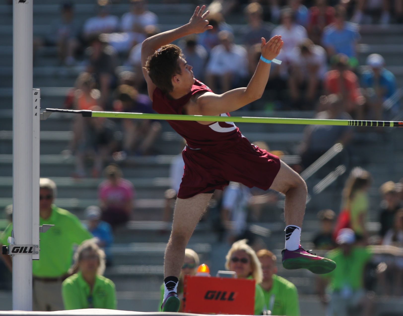 State Track Fri 11